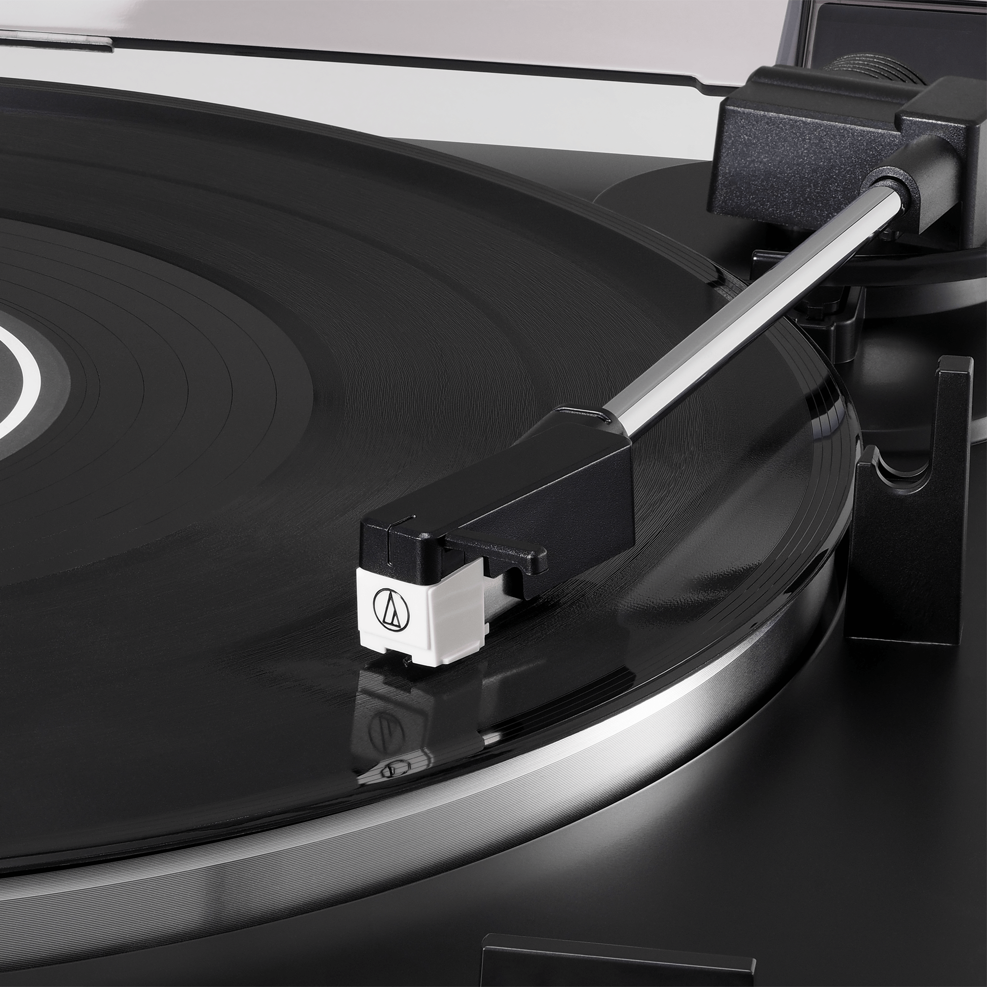 Fully Automatic Belt-Drive Turntable, AT-LP60XGM-CR Certified Refurbished